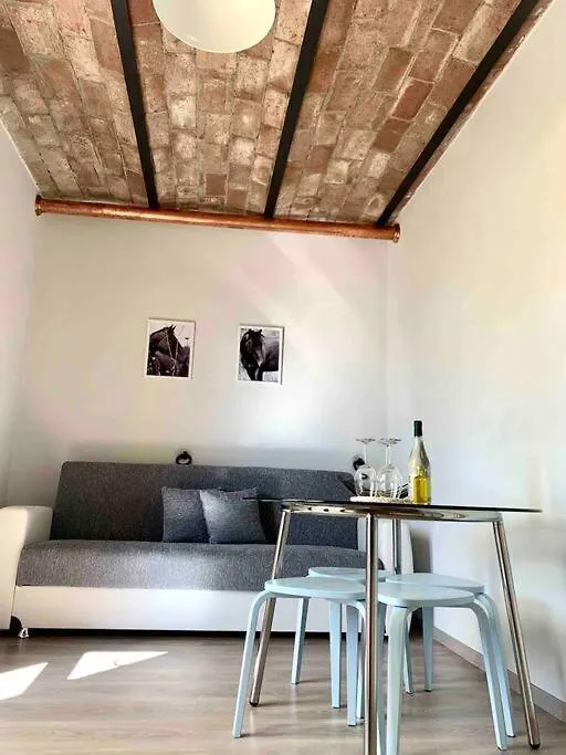 Apartment Podere 239 - Appartamento La Stalla Marsiliana