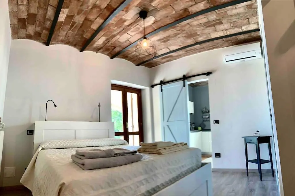 Apartment Podere 239 - Appartamento La Stalla Marsiliana
